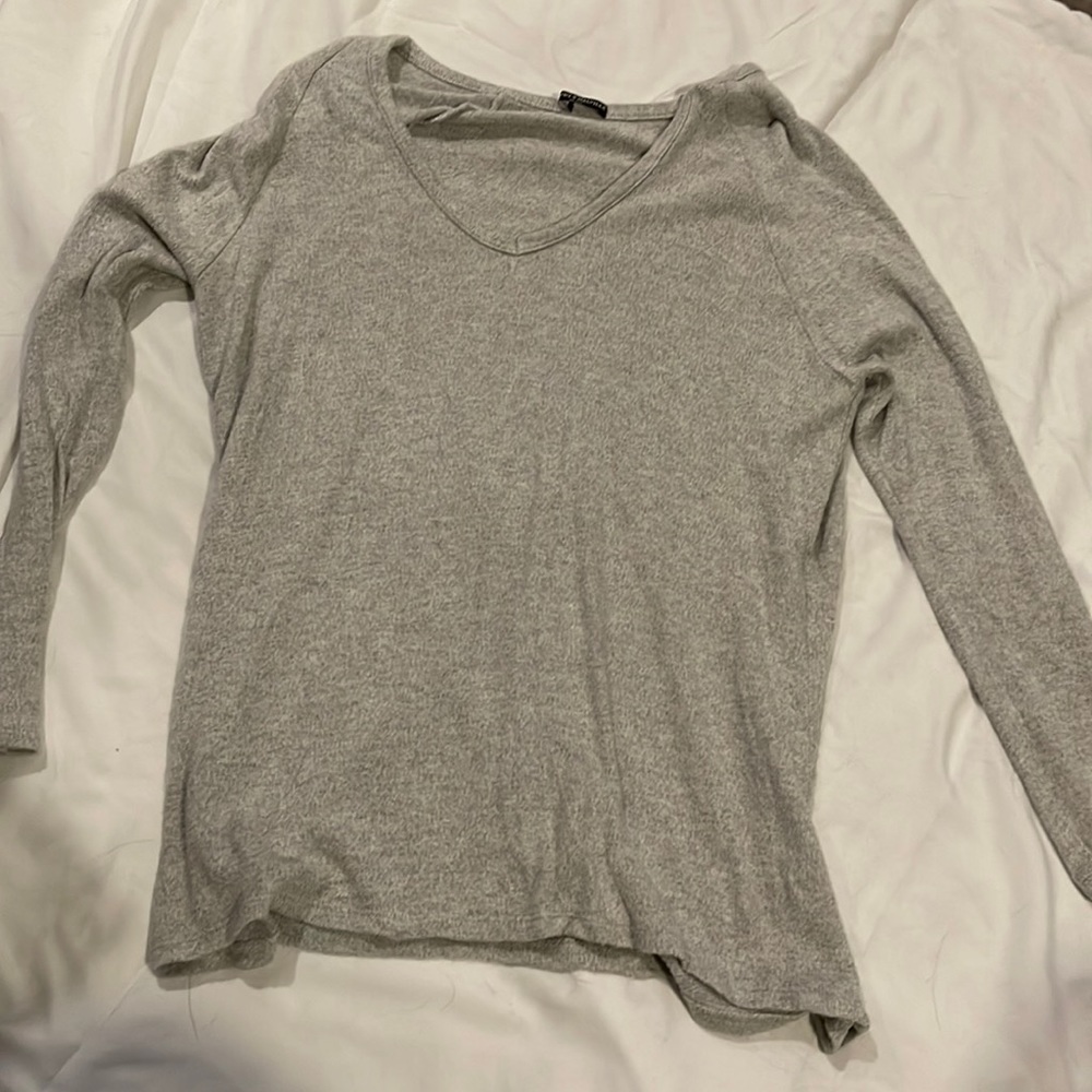 Super soft sweater really comfy